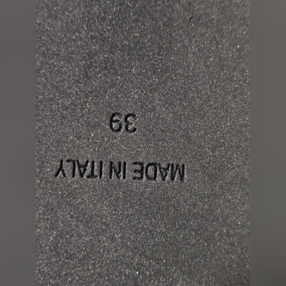 NEW ANN MASHBURN Black Sandals - Picture 5 of 5